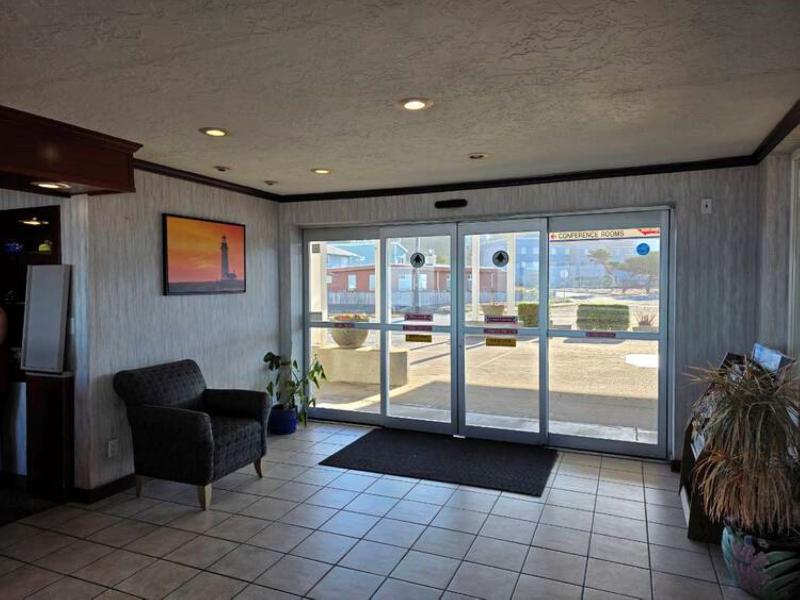 Seagrass Oceanfront Inn
