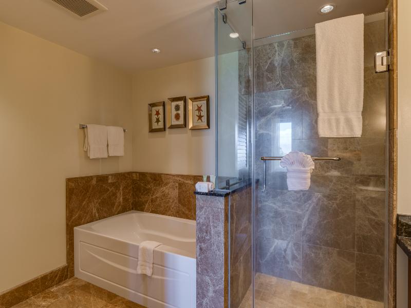 OUTRIGGER Honua Kai Resort & Spa image