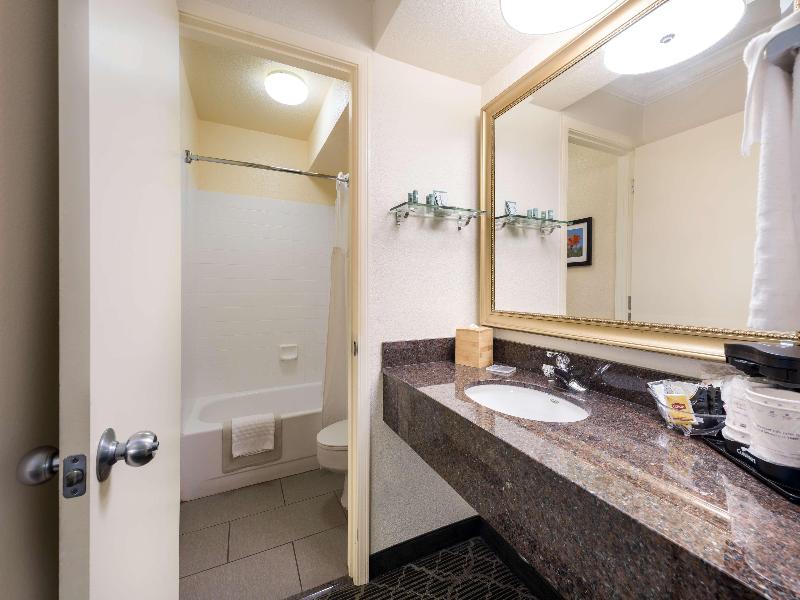 Best Western Danville Sycamore Inn image