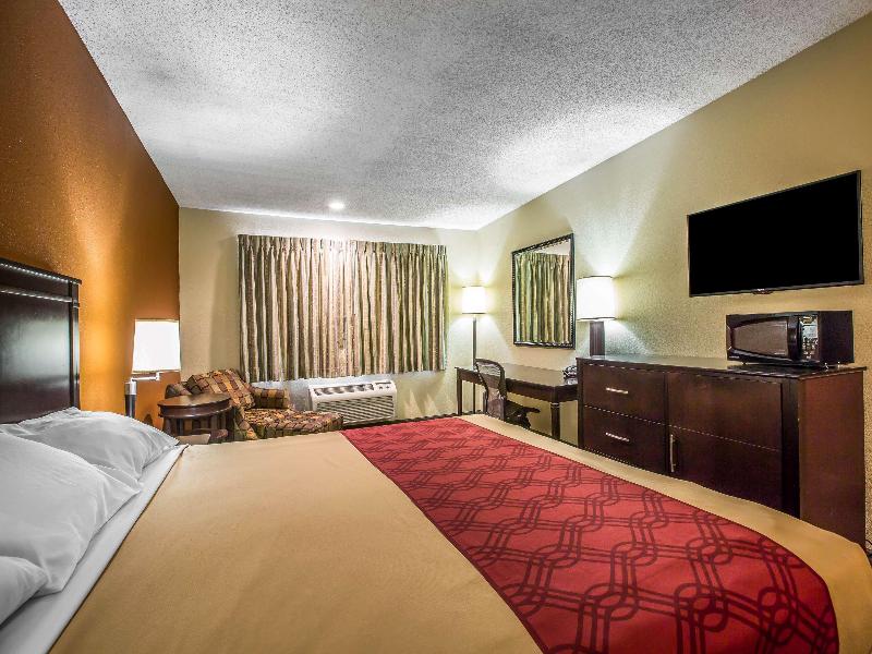 Baymont By Wyndham Ontario image