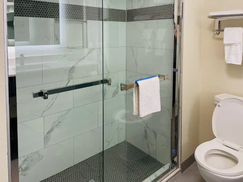 Quality Inn & Suites Lake Charles image