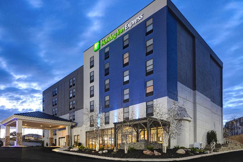 Holiday Inn Express Omaha West - 90th Street GEN