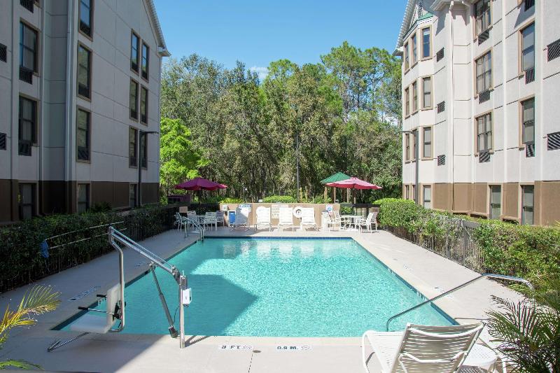 Hampton Inn & Suites Tampa North