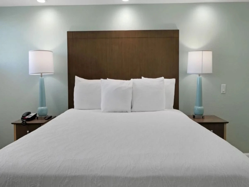 Boardwalk Inn & Suites Daytona Beach image