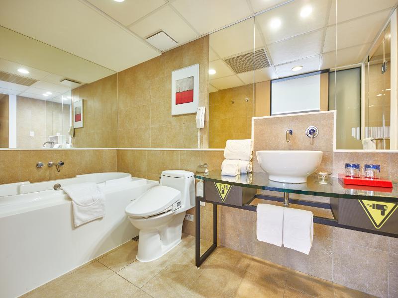 Caesar Park Hotel Taipei image