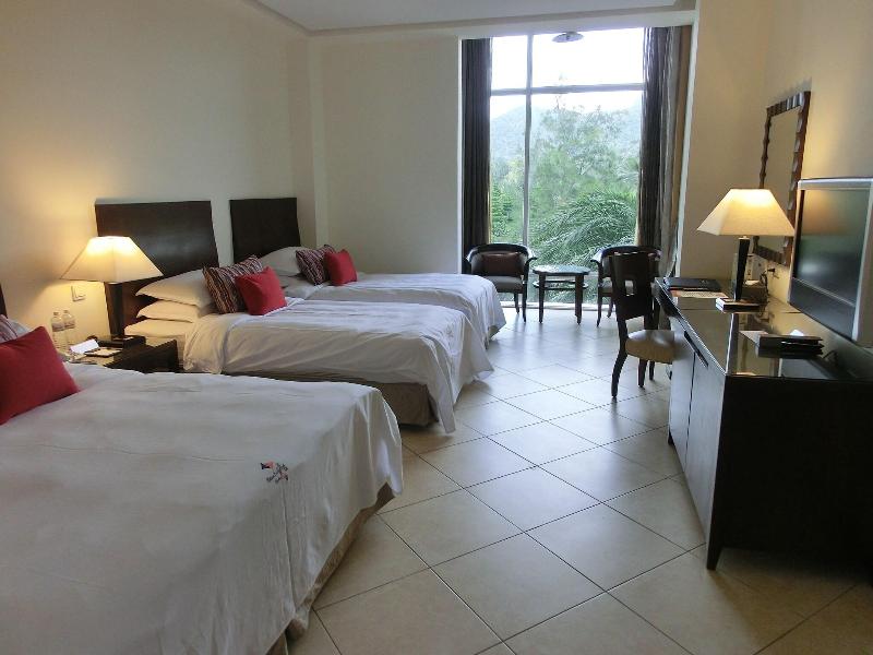 Chateau Beach Resort Kenting image