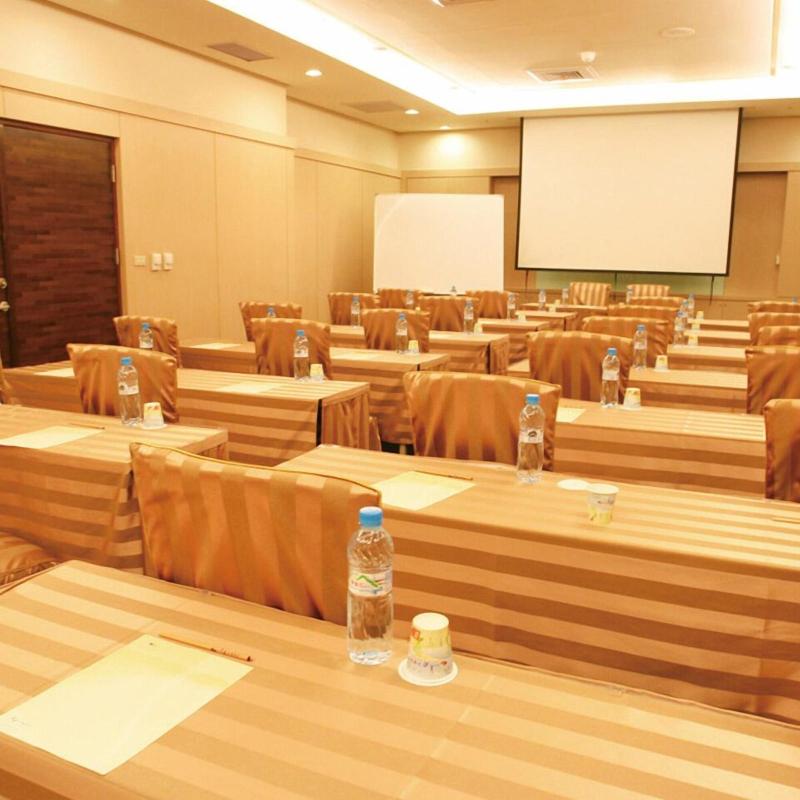 Chateau Beach Resort Kenting image