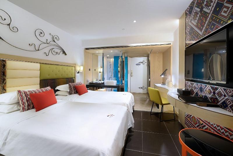 Chateau Beach Resort Kenting image