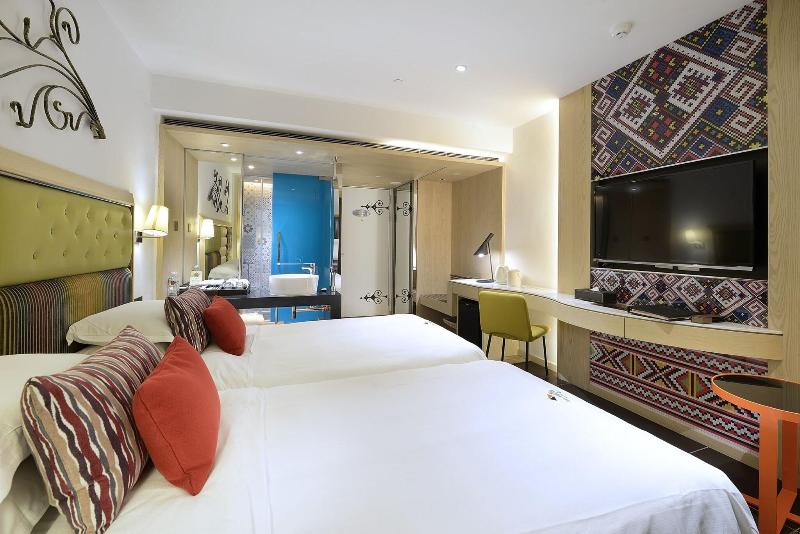 Chateau Beach Resort Kenting image