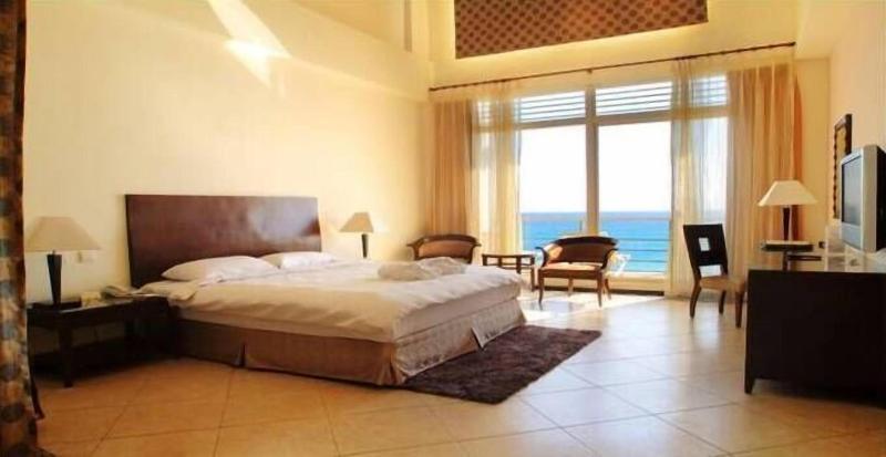 Chateau Beach Resort Kenting image