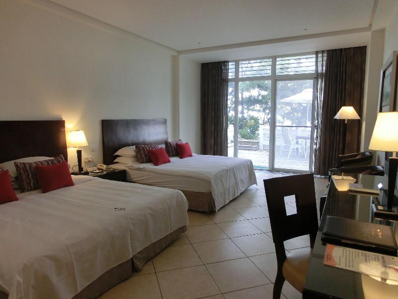 Chateau Beach Resort Kenting image