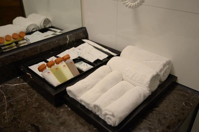 Chateau Beach Resort Kenting image
