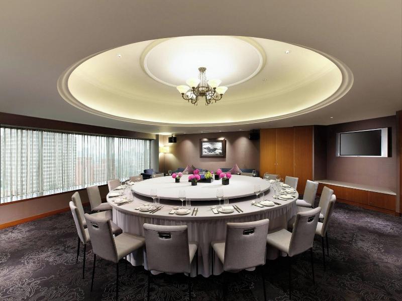 Sheraton Grand Taipei Hotel image