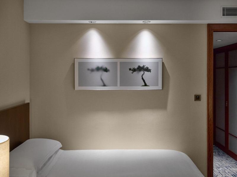 Sheraton Grand Taipei Hotel image
