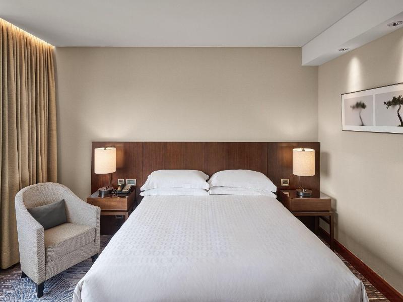 Sheraton Grand Taipei Hotel image