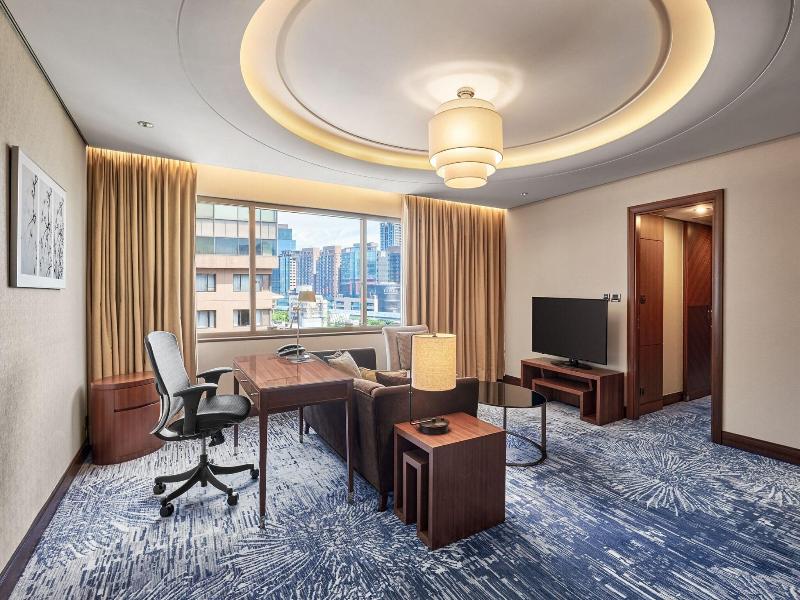 Sheraton Grand Taipei Hotel image