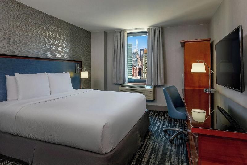 Fairfield Inn By Marriott Manhattan Times Square image