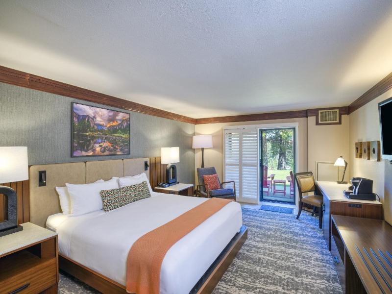 Tenaya Lodge image