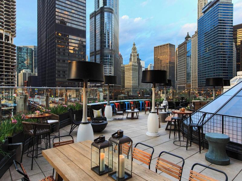 Renaissance Chicago Downtown Hotel image