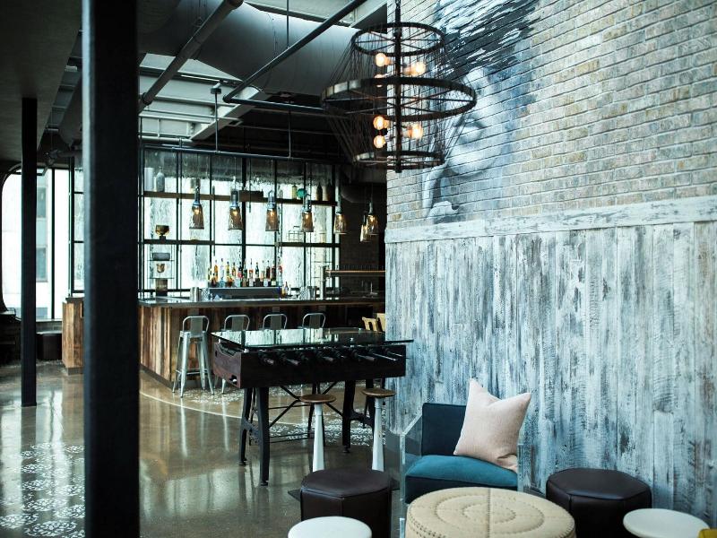 Renaissance Chicago Downtown Hotel image