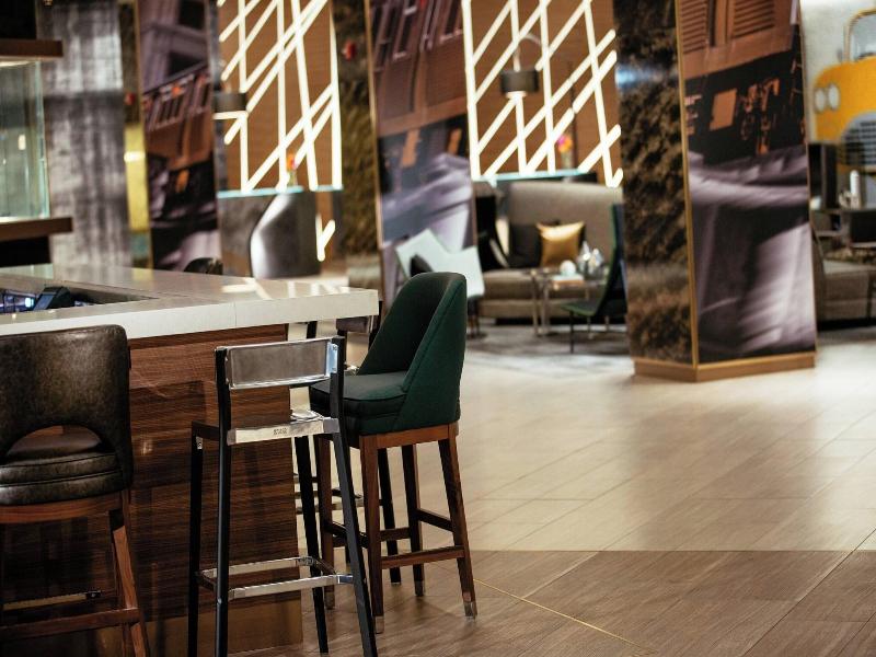 Renaissance Chicago Downtown Hotel image