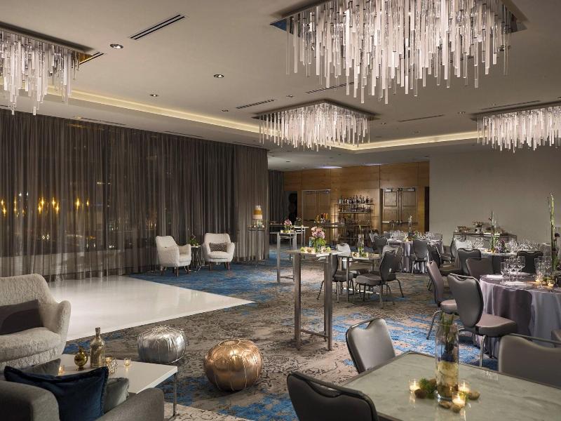 Renaissance Chicago Downtown Hotel image