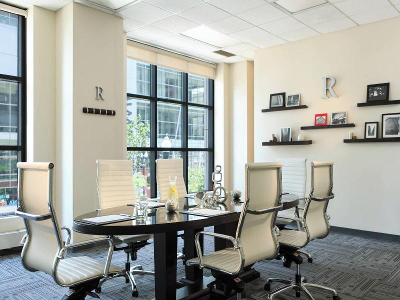 Renaissance Chicago Downtown Hotel image