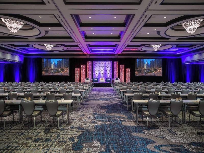 Renaissance Chicago Downtown Hotel image