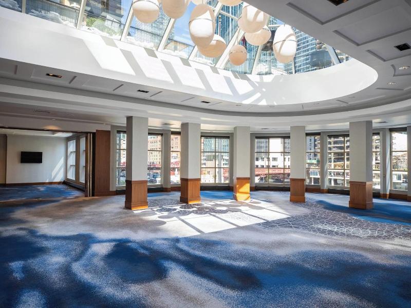 Renaissance Chicago Downtown Hotel image