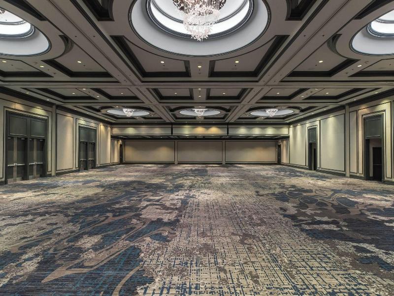 Renaissance Chicago Downtown Hotel image