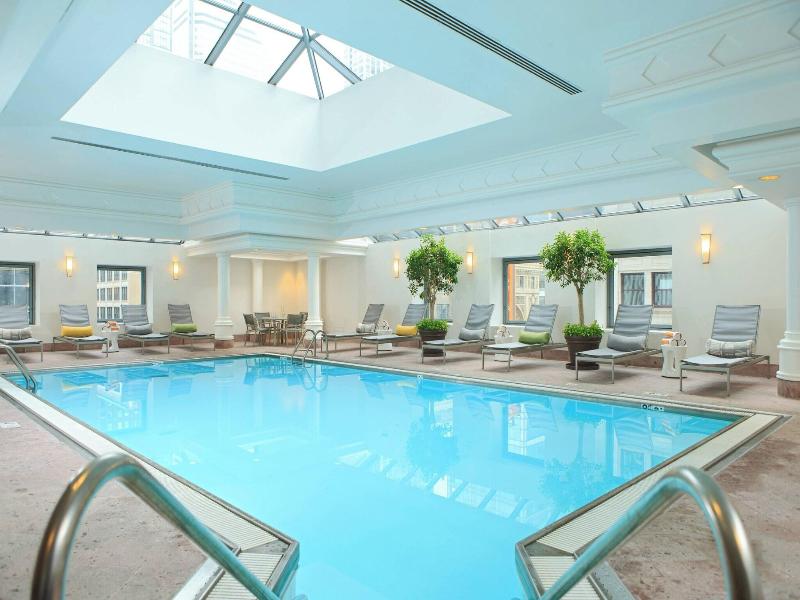 Renaissance Chicago Downtown Hotel image
