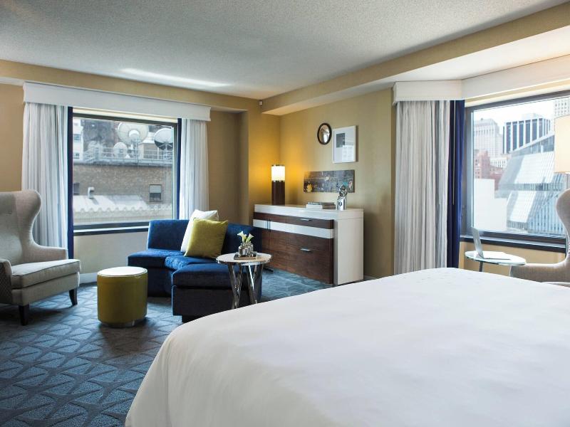 Renaissance Chicago Downtown Hotel image