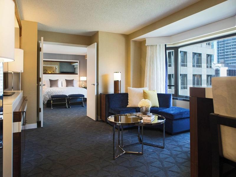 Renaissance Chicago Downtown Hotel image