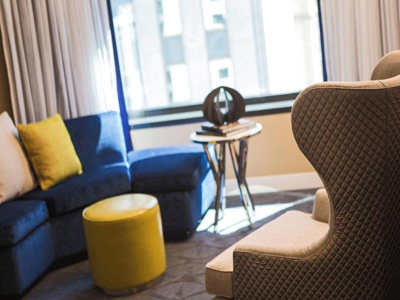 Renaissance Chicago Downtown Hotel image