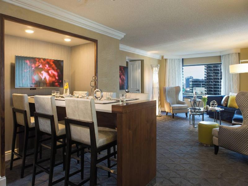 Renaissance Chicago Downtown Hotel image