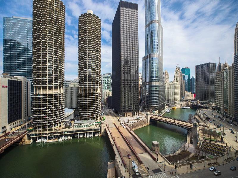Renaissance Chicago Downtown Hotel image