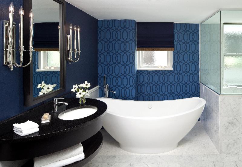 Stay in style at Kimpton George Hotel