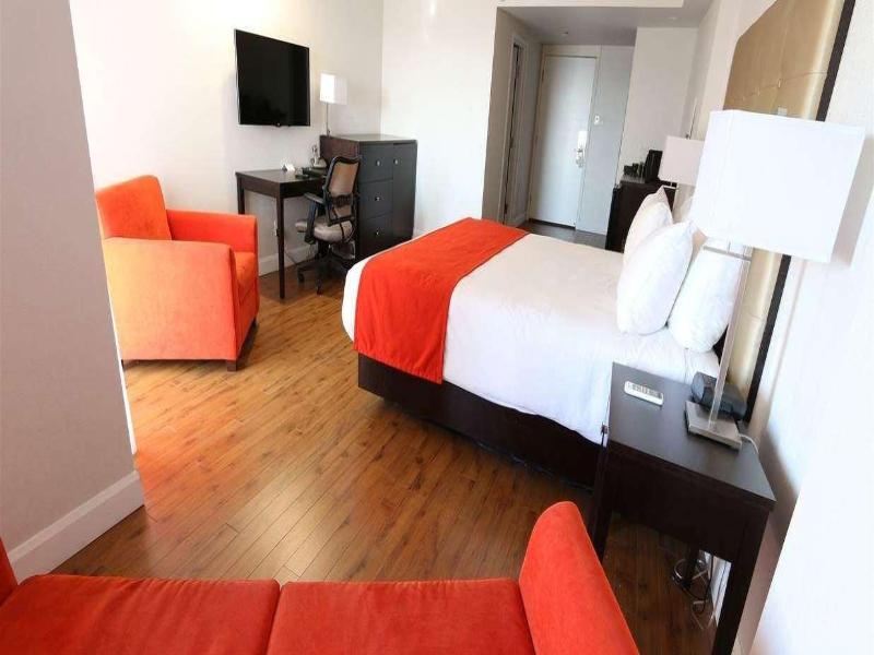 Hotel Classique image