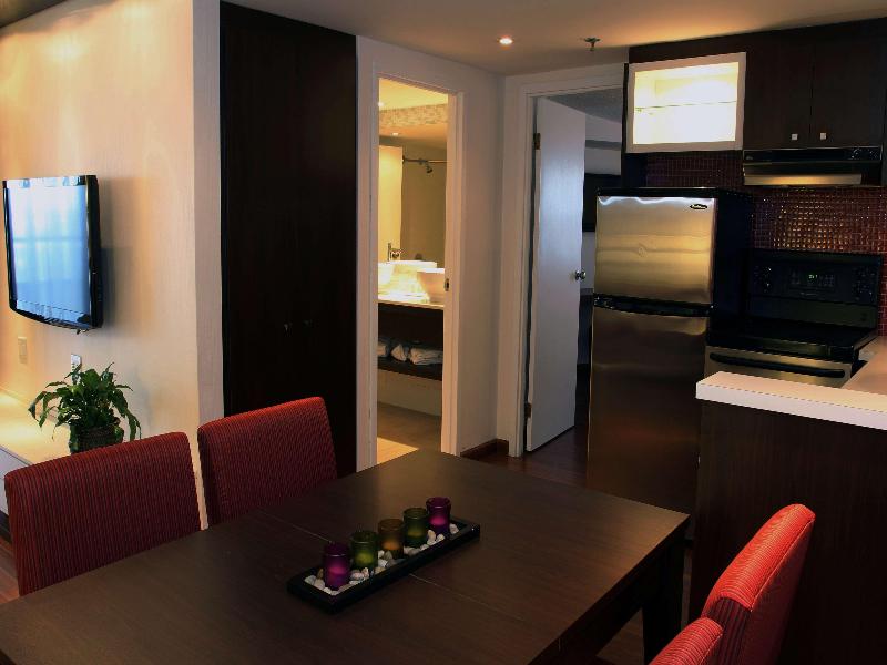 Hotel Classique image