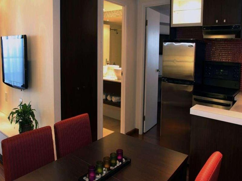 Hotel Classique image