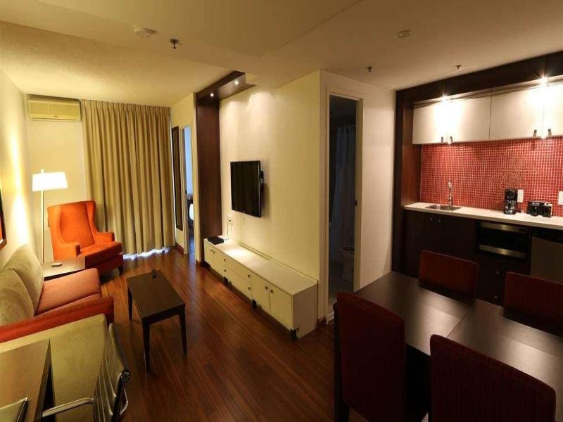 Hotel Classique image