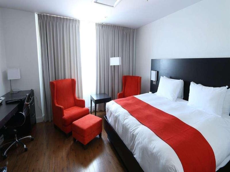 Hotel Classique image