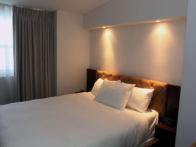 Hotel Classique image