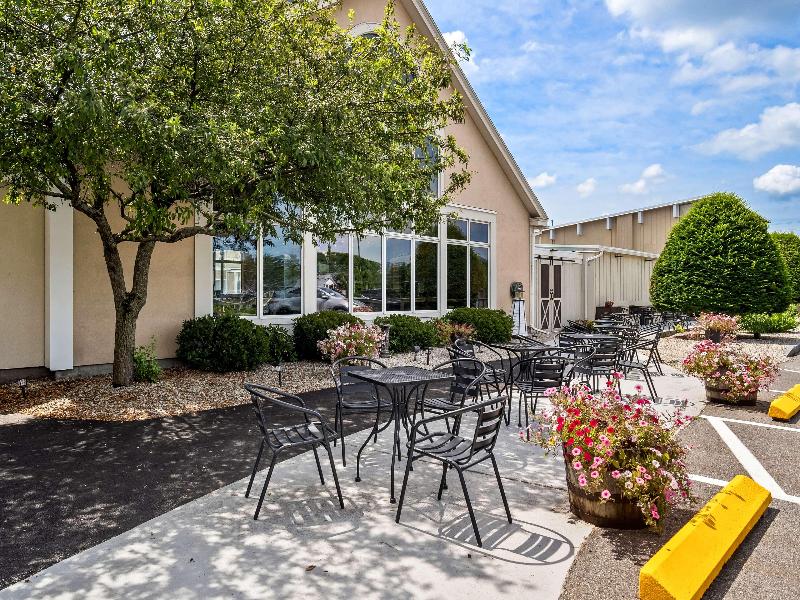 Best Western Merry Manor Inn image