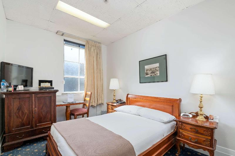 Castlereagh Boutique Hotel image