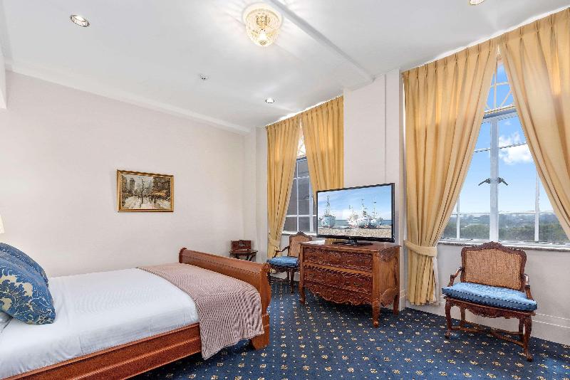 Castlereagh Boutique Hotel image