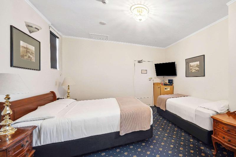 Castlereagh Boutique Hotel image
