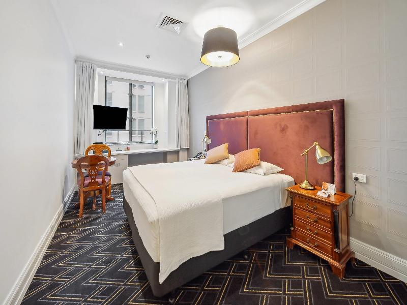 Castlereagh Boutique Hotel image