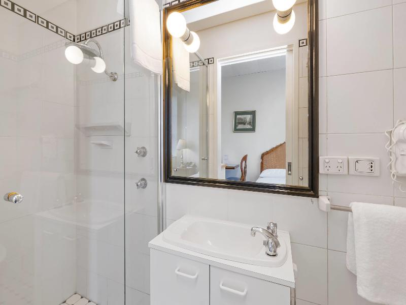 Castlereagh Boutique Hotel image
