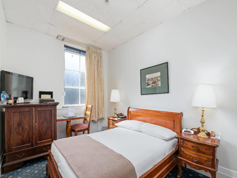 Castlereagh Boutique Hotel image